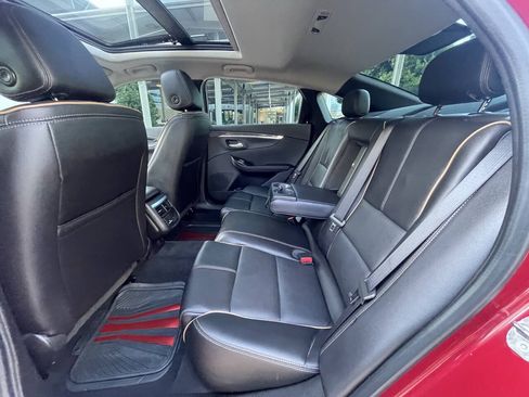 Used 2018 Chevrolet Impala Premier w/ Premier Convenience Package FWD image 23