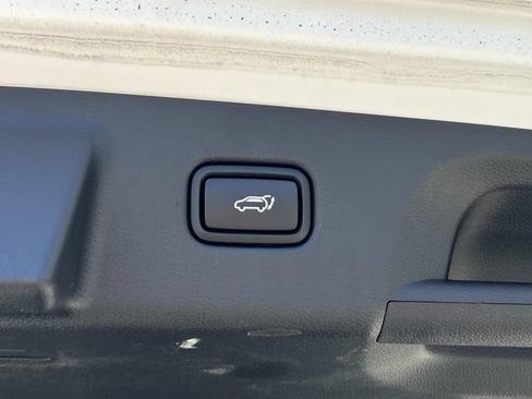 Certified 2025 Hyundai Palisade Calligraphy AWD/4WD image 12