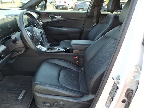 Certified 2025 Kia Sportage X-Line AWD/4WD image 12