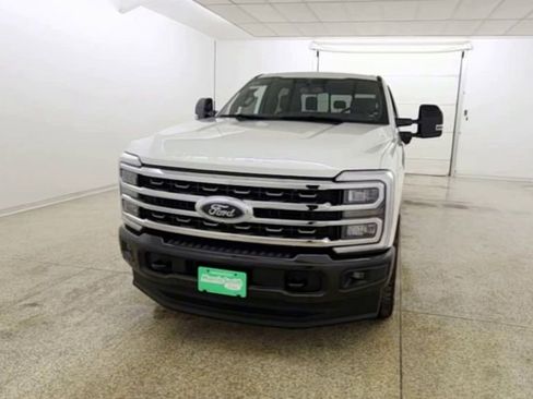 New 2025 Ford F250 King Ranch w/ FX4 Off-Road Package image 3