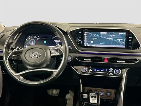 Used 2021 Hyundai Sonata Limited image 22
