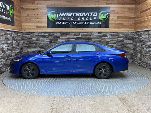 Certified 2023 Hyundai Elantra SEL FWD image 6