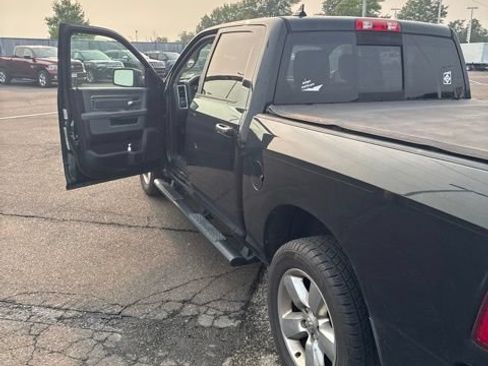 Used 2017 RAM 1500 Big Horn AWD/4WD image 14