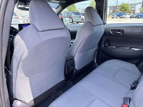 Used 2024 Toyota Corolla Cross AWD Hybrid image 19