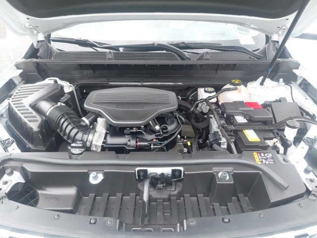Used 2023 GMC Acadia Denali w/ Denali Ultimate Package FWD image 35