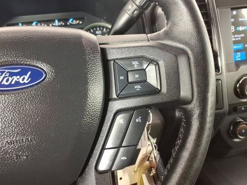Used 2018 Ford F150 XLT w/ Equipment Group 302A Luxury AWD/4WD image 17