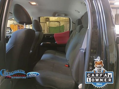 Used 2023 Toyota Tacoma SR5 image 7