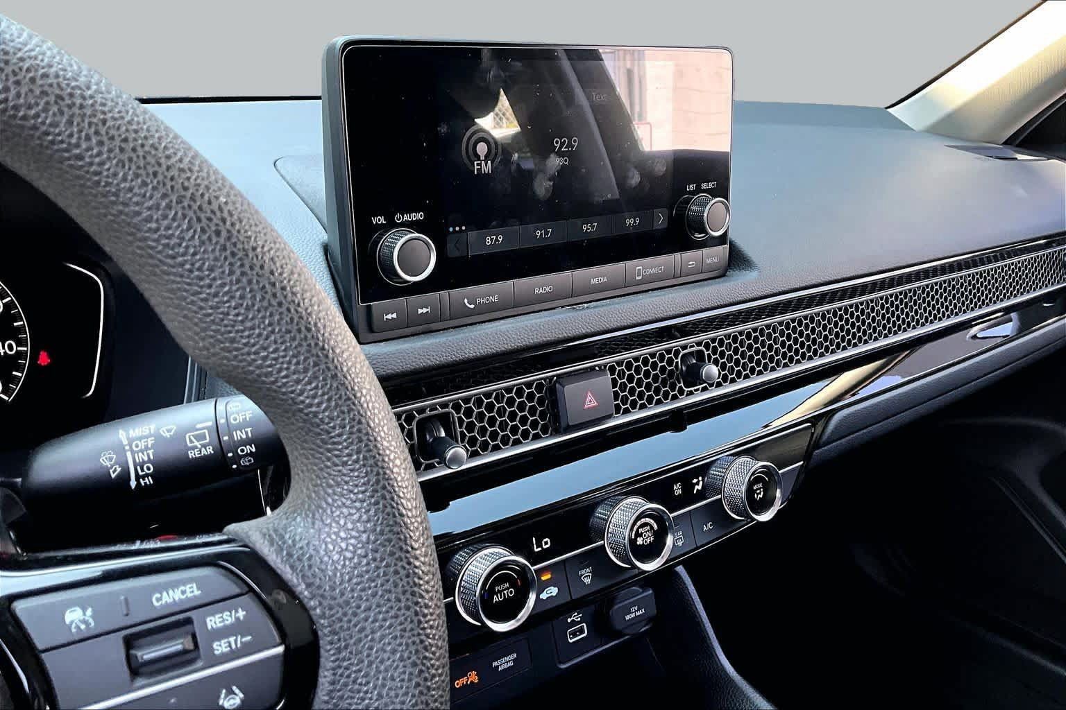 Used 2024 Honda Civic LX image 7