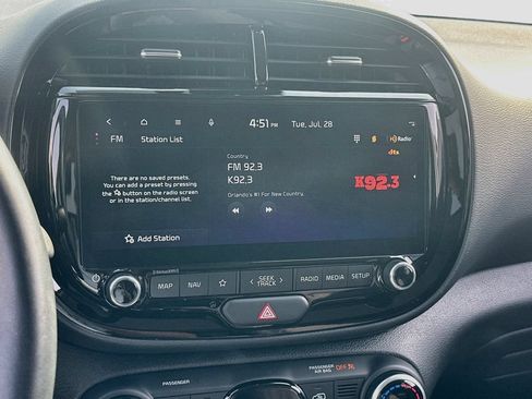 Certified 2024 Kia Soul EX FWD image 15