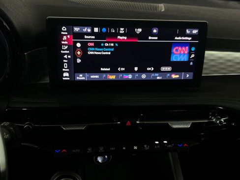 Used 2024 Alfa Romeo Tonale Veloce w/ Premium Interior Package image 18