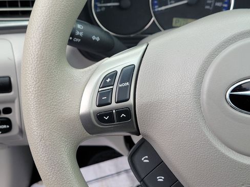 Used 2012 Subaru Forester 2.5X Premium w/ All-Weather Pkg image 22