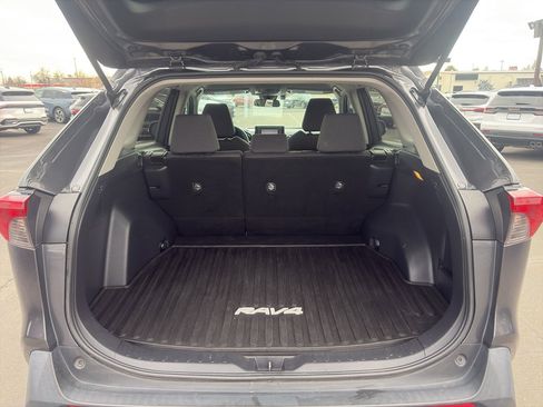 Used 2021 Toyota RAV4 XLE w/ XLE Grade Weather Package image 15