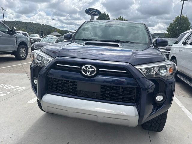 Used 2021 Toyota 4Runner TRD Off-Road AWD/4WD image 4
