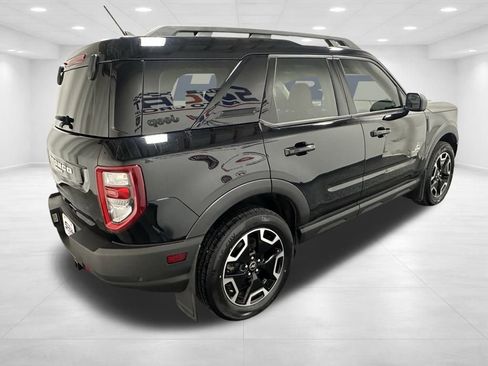 Used 2023 Ford Bronco Sport Outer Banks w/ Tech Package image 5