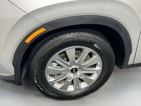 Used 2024 Hyundai Palisade SEL FWD image 13