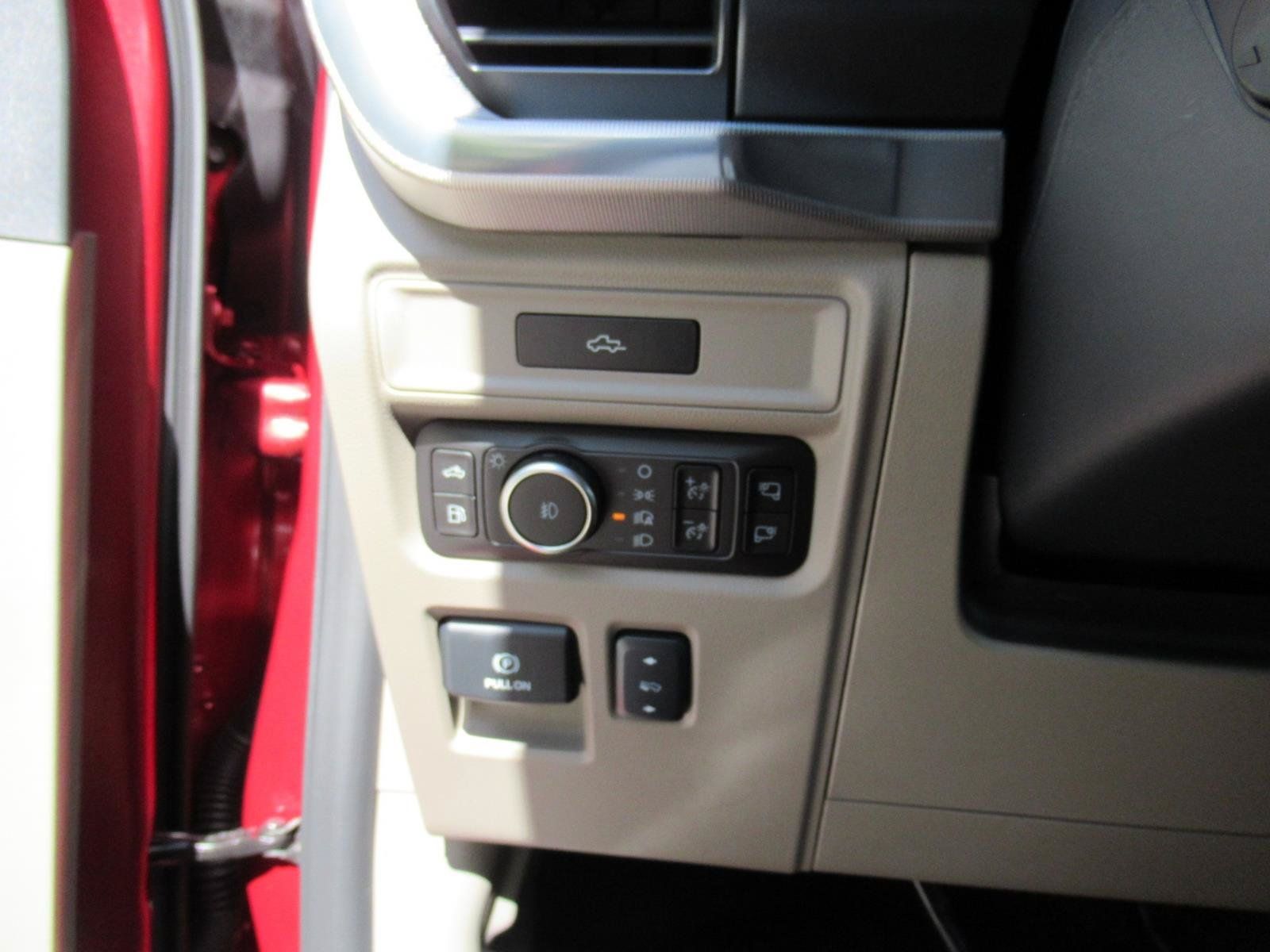 Used 2026 Ford F150 Platinum w/ Equipment Group 703A Plus AWD/4WD image 20
