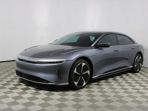 Used 2023 Lucid Air Pure AWD/4WD image 3