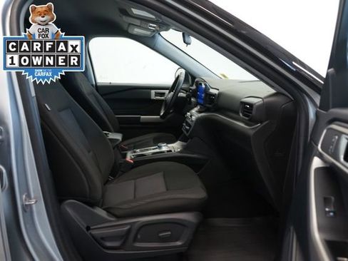 Certified 2023 Ford Explorer XLT AWD/4WD image 32