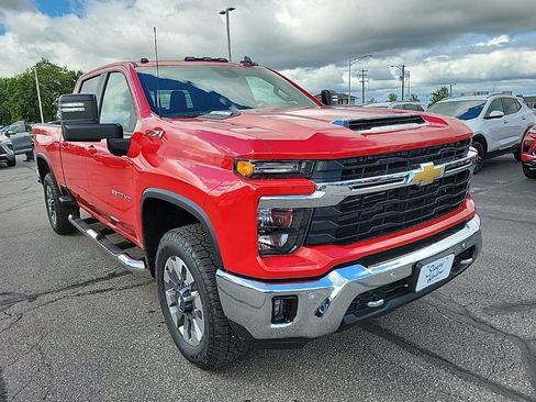 New 2026 Chevrolet Silverado 3500 LT w/ All Star Edition AWD/4WD image 3