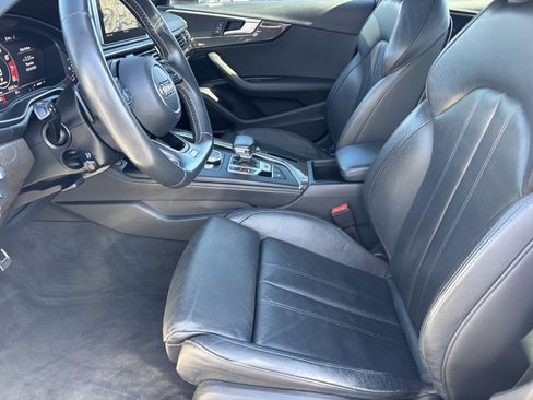 Used 2019 Audi S4 Prestige w/ Prestige Package image 18