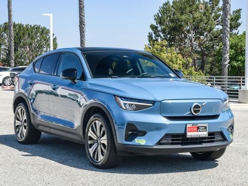 Used 2023 Volvo C40 P8 Recharge Plus AWD/4WD image 3