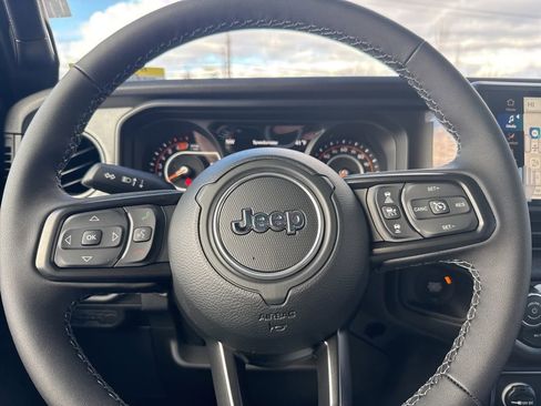 New 2026 Jeep Wrangler Unlimited Sport AWD/4WD image 20