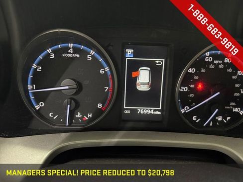 Used 2018 Toyota RAV4 XLE image 2