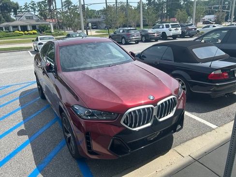 Used 2026 BMW X6 xDrive40i AWD/4WD image 6