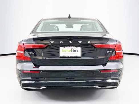 Used 2024 Volvo S60 B5 Core image 7