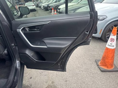 Used 2024 Toyota RAV4 LE FWD image 17
