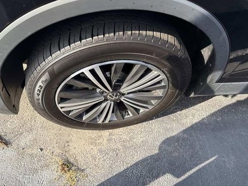 Used 2024 Volkswagen Tiguan Wolfsburg Edition image 12