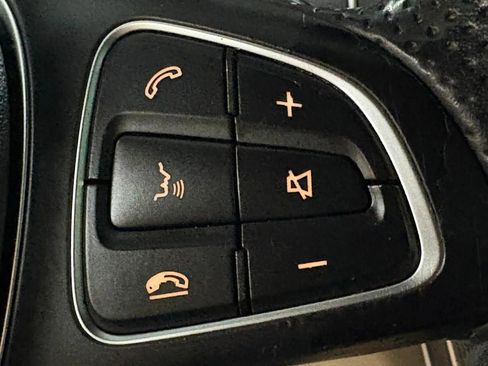 Used 2018 Mercedes-Benz C 300 4MATIC Sedan image 29