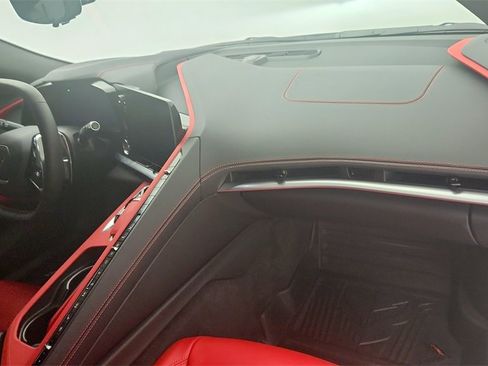Certified 2024 Chevrolet Corvette Stingray Preferred Conv w/ Z51 Performance Package image 30