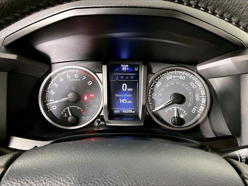 Used 2020 Toyota Tacoma TRD Sport image 20