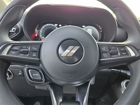 Used 2025 Dodge Hornet GT image 20