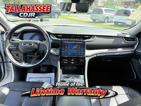 Used 2022 Jeep Grand Cherokee L Limited w/ Luxury Tech Group II AWD/4WD image 30