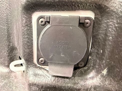 Used 2026 Chevrolet Silverado 2500 LT AWD/4WD image 13