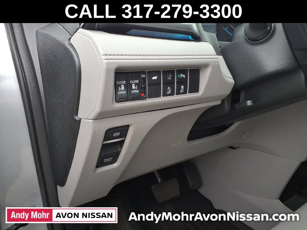 Used 2019 Honda Odyssey Elite image 21