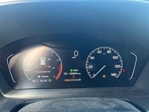 Used 2023 Honda Pilot LX image 10