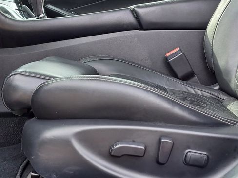 Used 2016 Nissan Maxima Platinum image 9