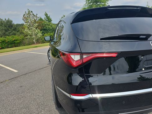 Certified 2023 Acura MDX SH-AWD w/ Advance Package image 33