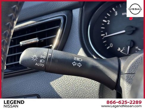 Certified 2022 Nissan Rogue Sport SL image 21