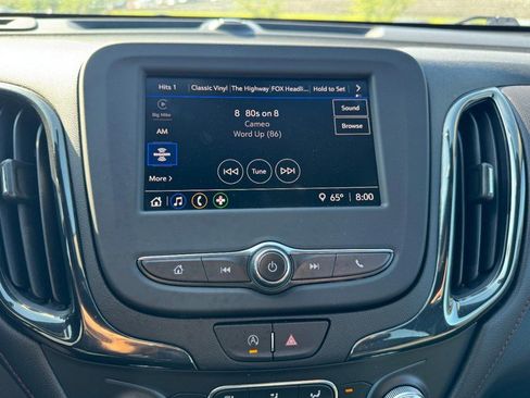 Used 2023 Chevrolet Equinox RS w/ LPO, Floor Liner Package FWD image 19