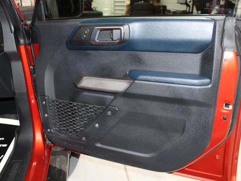 Used 2022 Ford Bronco Outer Banks AWD/4WD image 18