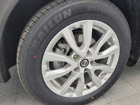 Used 2021 Nissan Rogue Sport S FWD image 31
