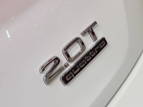 Used 2018 Audi Q5 2.0T Premium Plus w/ Premium Plus Package AWD/4WD image 26