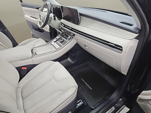 Used 2024 Hyundai Palisade Calligraphy image 21