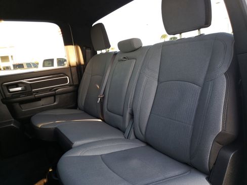 Used 2024 RAM 3500 Big Horn image 23