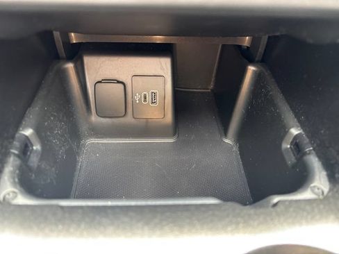 Used 2025 Ford Explorer ST AWD/4WD image 19