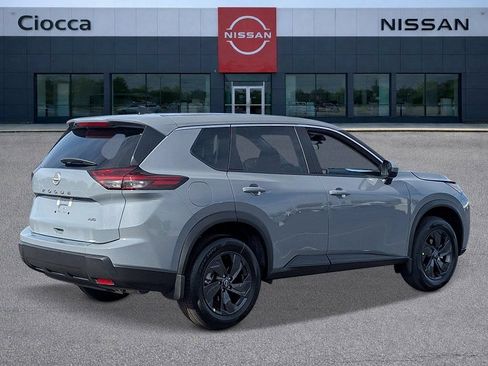 New 2026 Nissan Rogue SV w/ Cold Weather Package AWD/4WD image 5